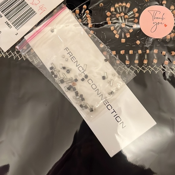 🛍️# 857 NWT French Connection Silk Skirt - Picture 13 of 13